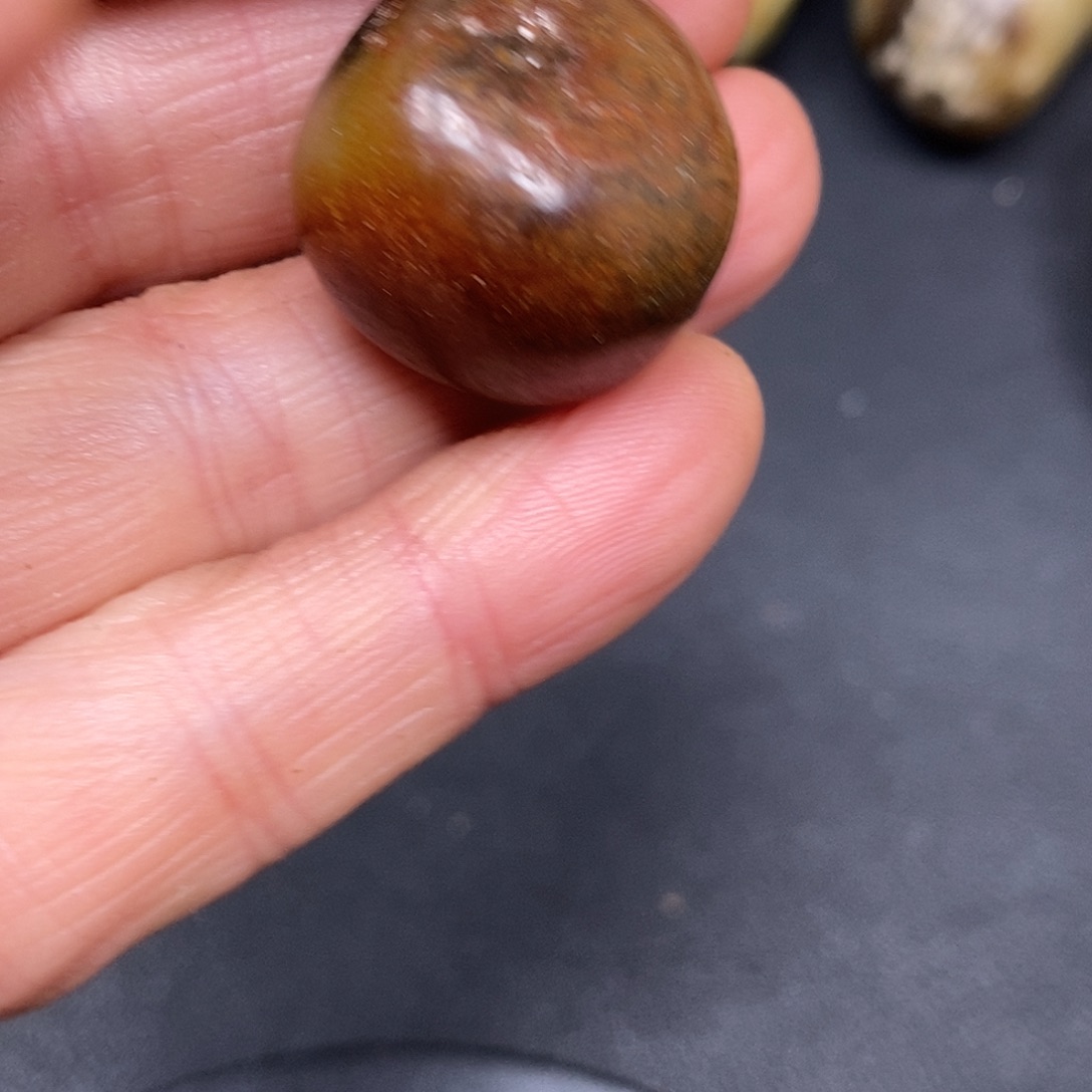 和田玉未镶嵌珠宝奇石