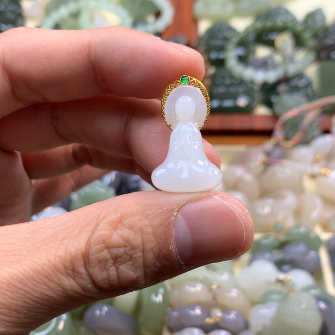 【闪购商品】和田玉颈饰18K金镶嵌