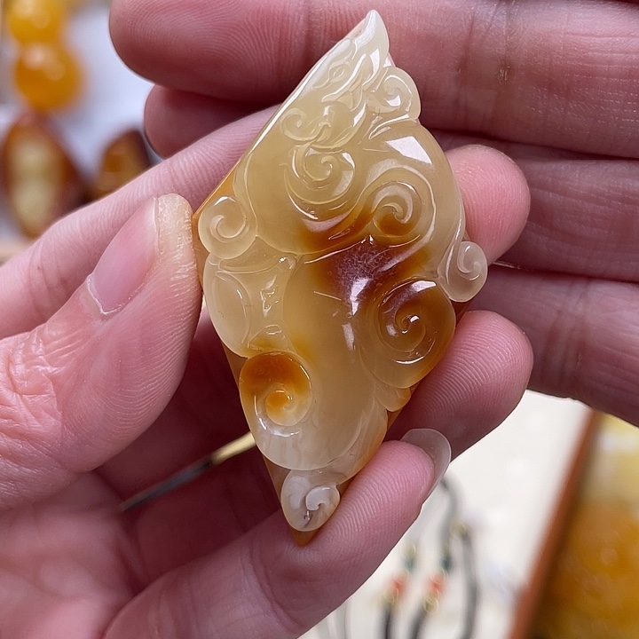 蜜蜡项链未镶嵌8克