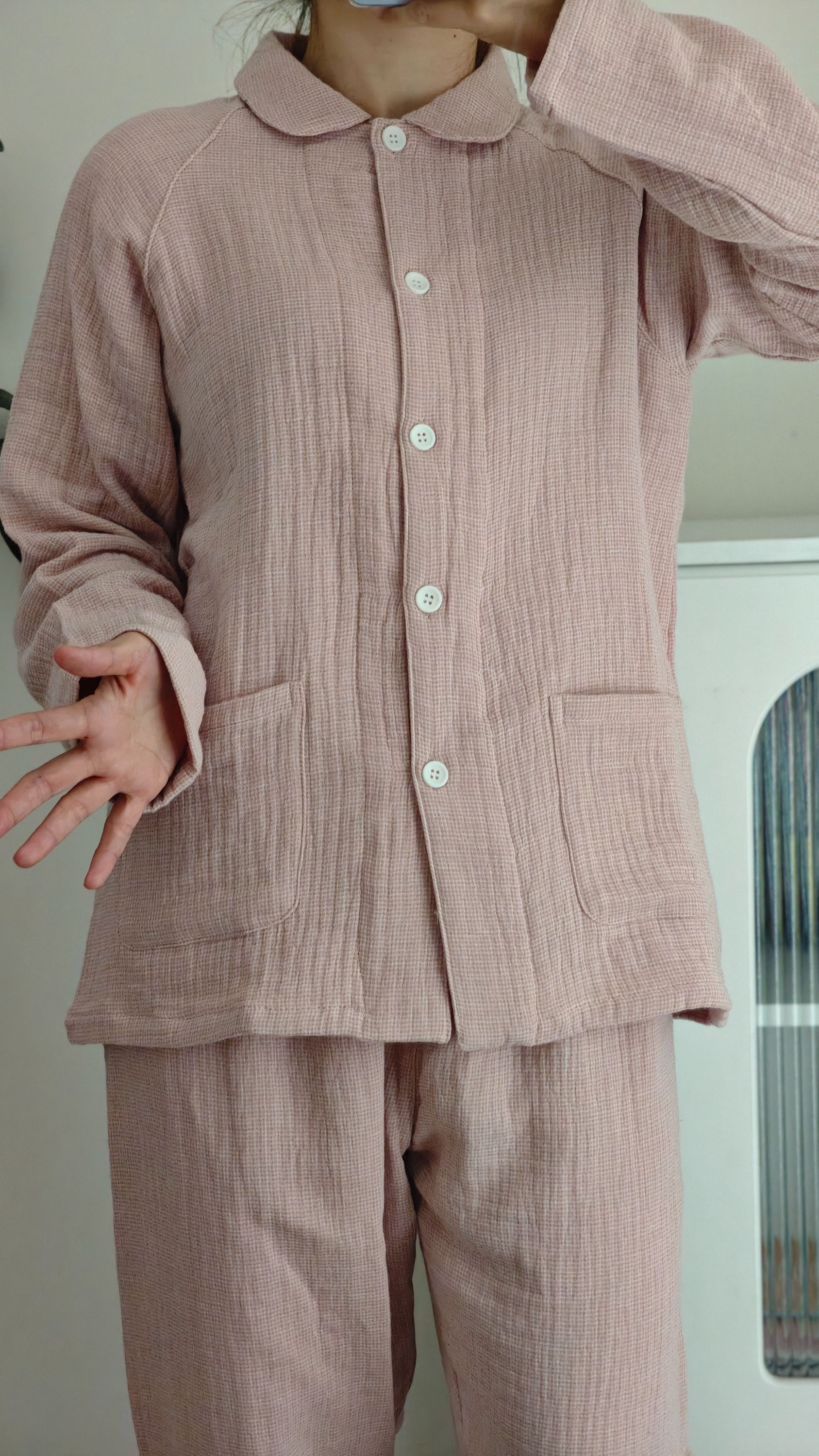 女纯棉四层纱布常规款长款保暖时尚透气吸汗家居服春季睡衣无印风