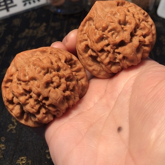 文玩核桃把件官帽53mm