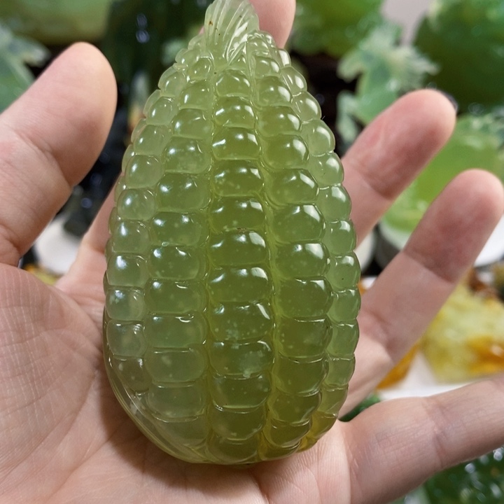 未镶嵌岫玉手把件