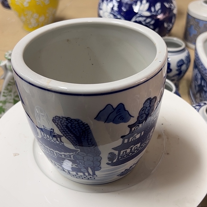 瓷片微瑕。。。。。。。。。。