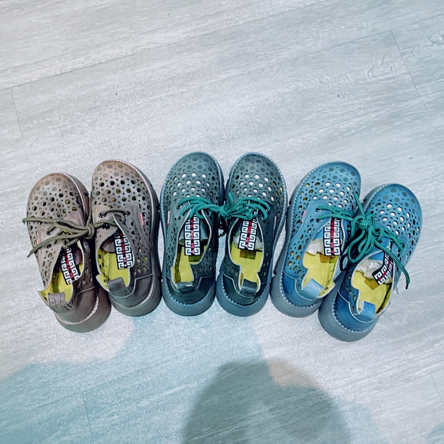 洞洞鞋纯色复古鞋子中跟森系时装镂空潮鞋-果梓444