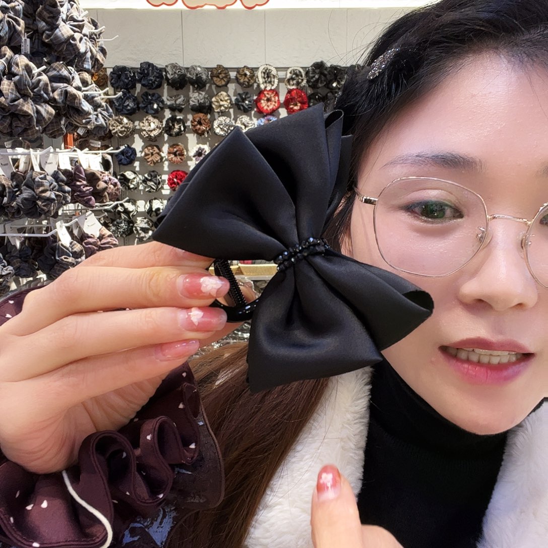 布艺非金属蝴蝶结钻腰➕