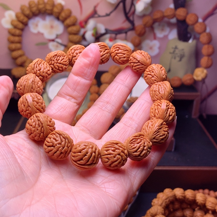 桃核手串龙纹桃核1