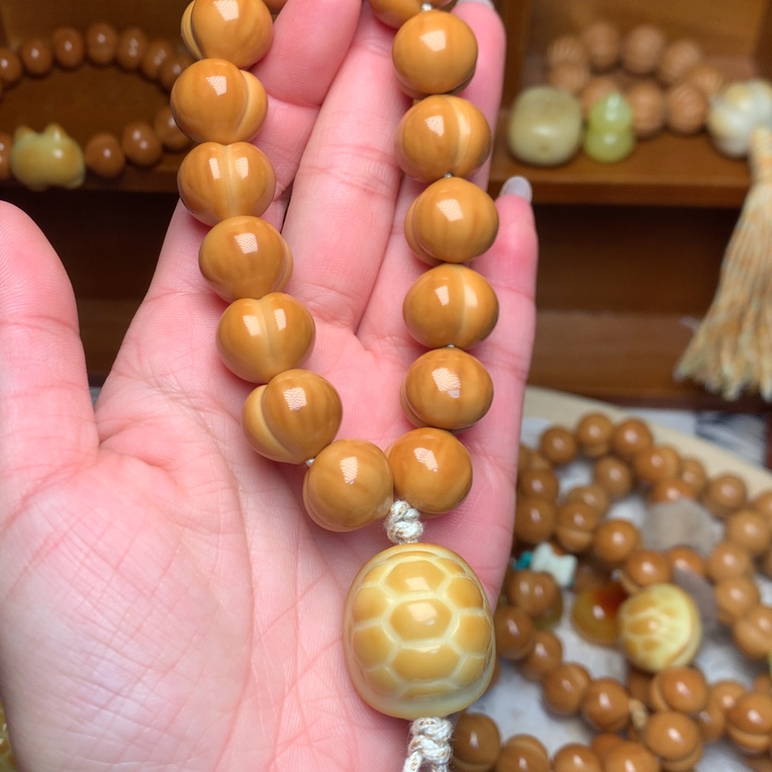 把件猴头核桃15高定屁桃手持富甲