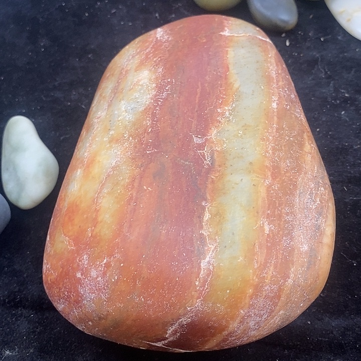 樊***滕和田玉（糖玉）未镶嵌挂件