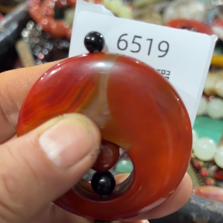 李***利菩提籽类工艺品6519