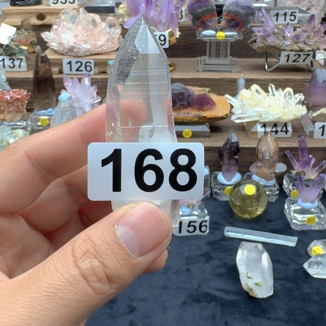 自***长水晶未镶嵌珠宝半成品