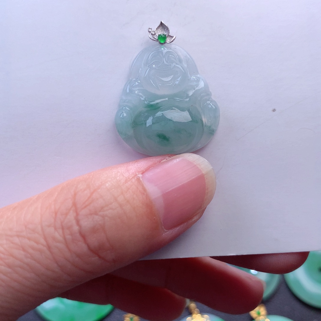 翡翠吊坠(不含链)18K金镶嵌