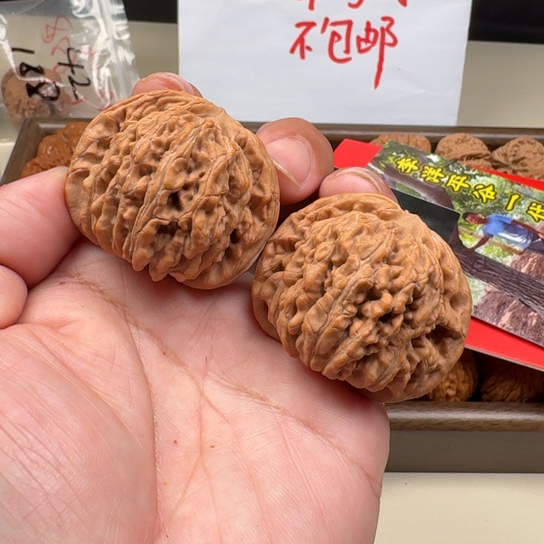 吊坠文玩核桃正宗平谷李洋一代四座楼b级