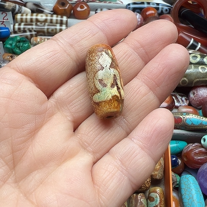 兰***堂玛瑙/玉髓未镶嵌颈饰