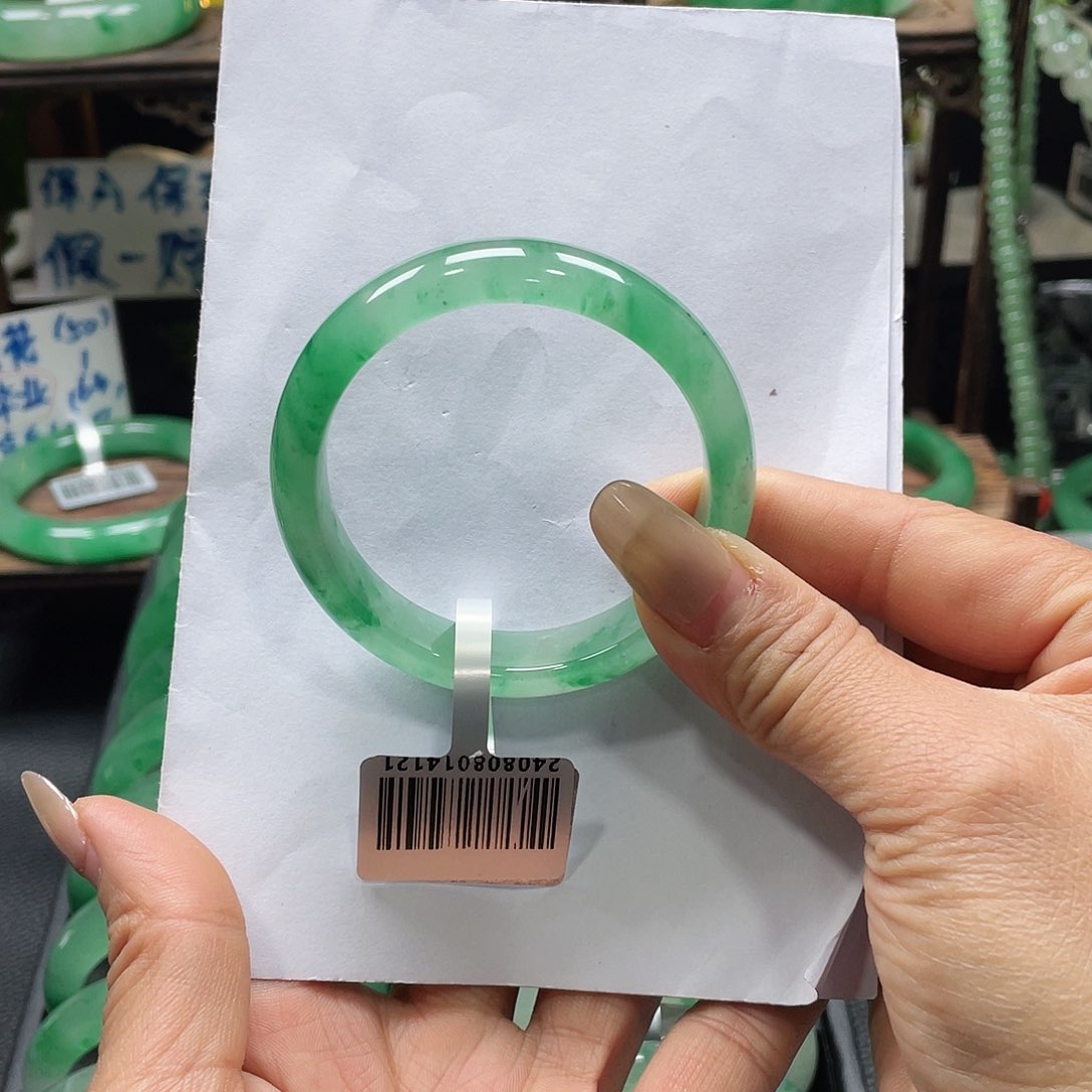 石英质玉手镯未镶嵌淼淼