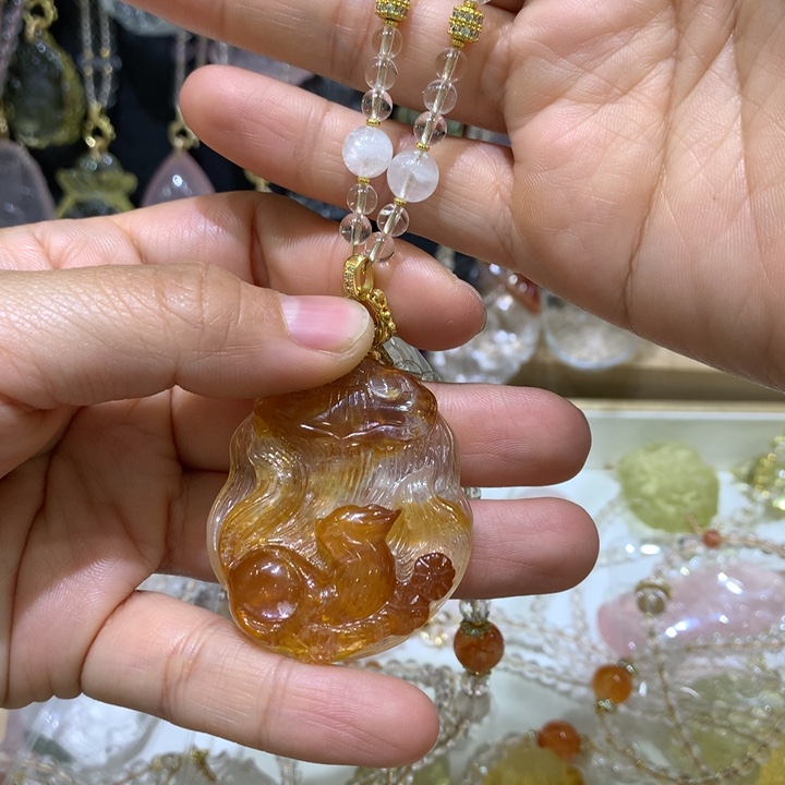 水晶颈饰未镶嵌岸*天然