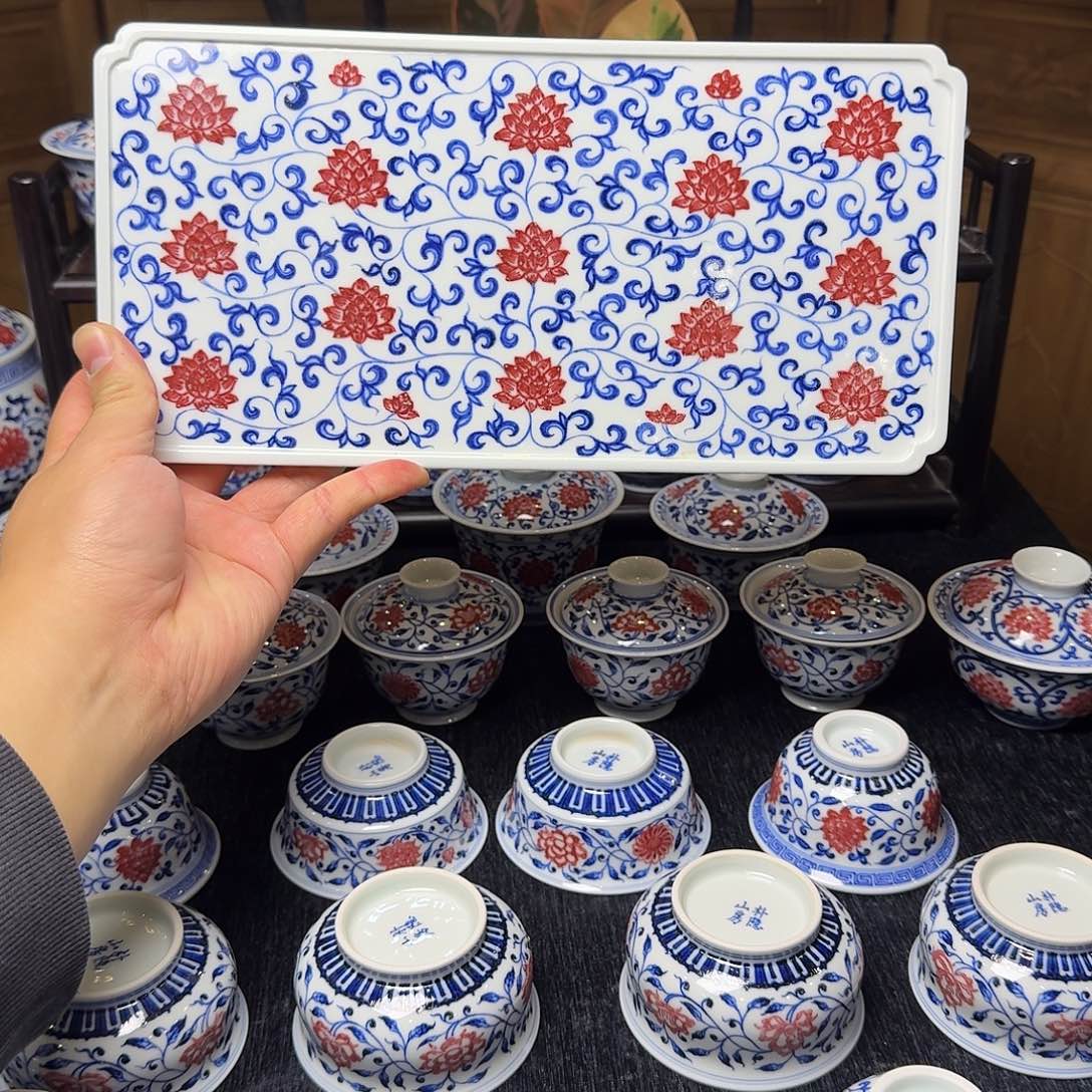 青花釉里红金刚莲干炮台29X14cm