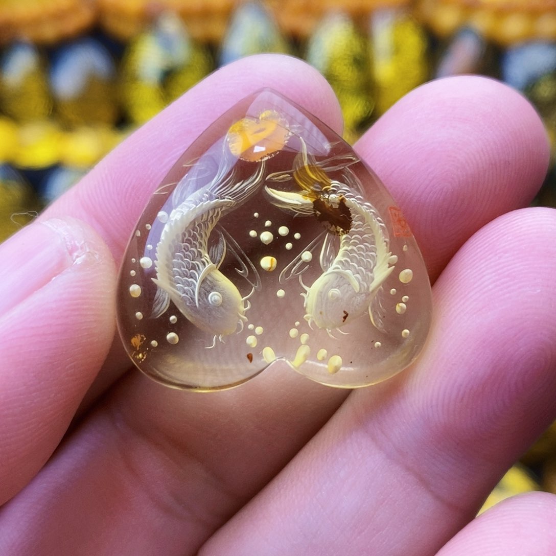 【闪购商品】金珀颈饰未镶嵌琥珀阴雕