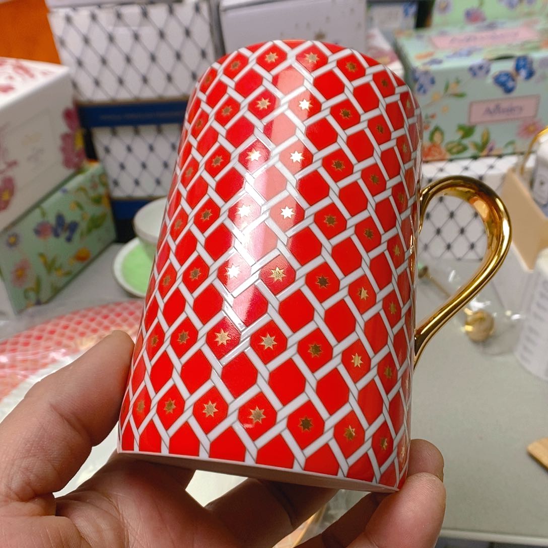 瓷片大**福开播时间每周日