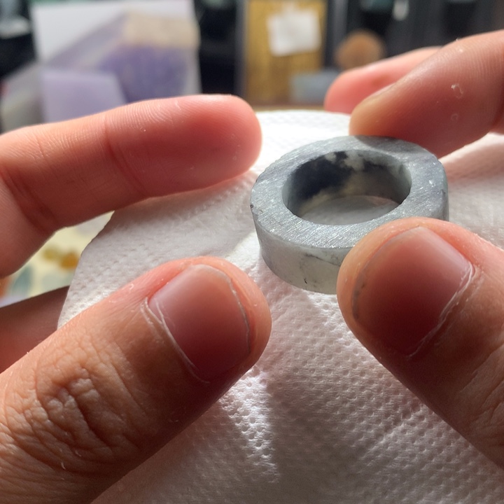 翡翠未镶嵌颈饰定制