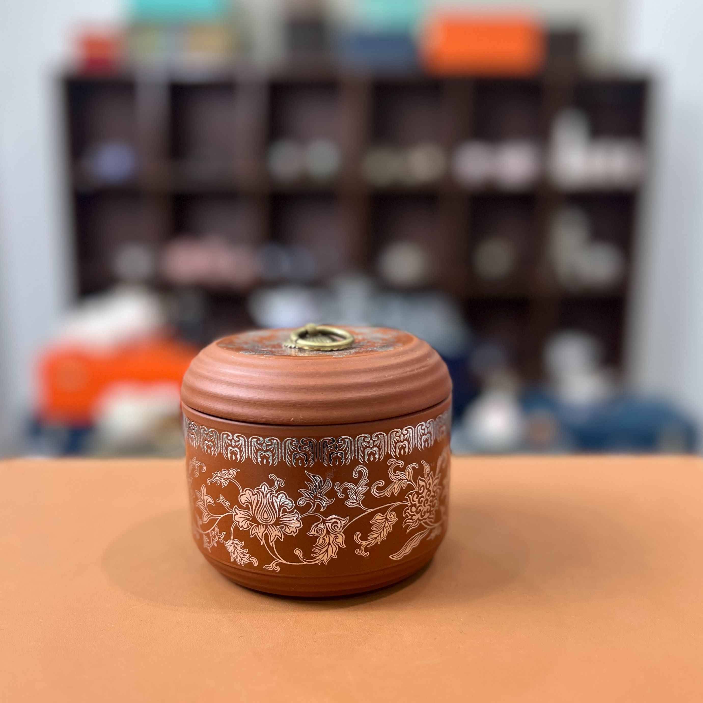 G2045-缠枝莲茶叶罐银色GS