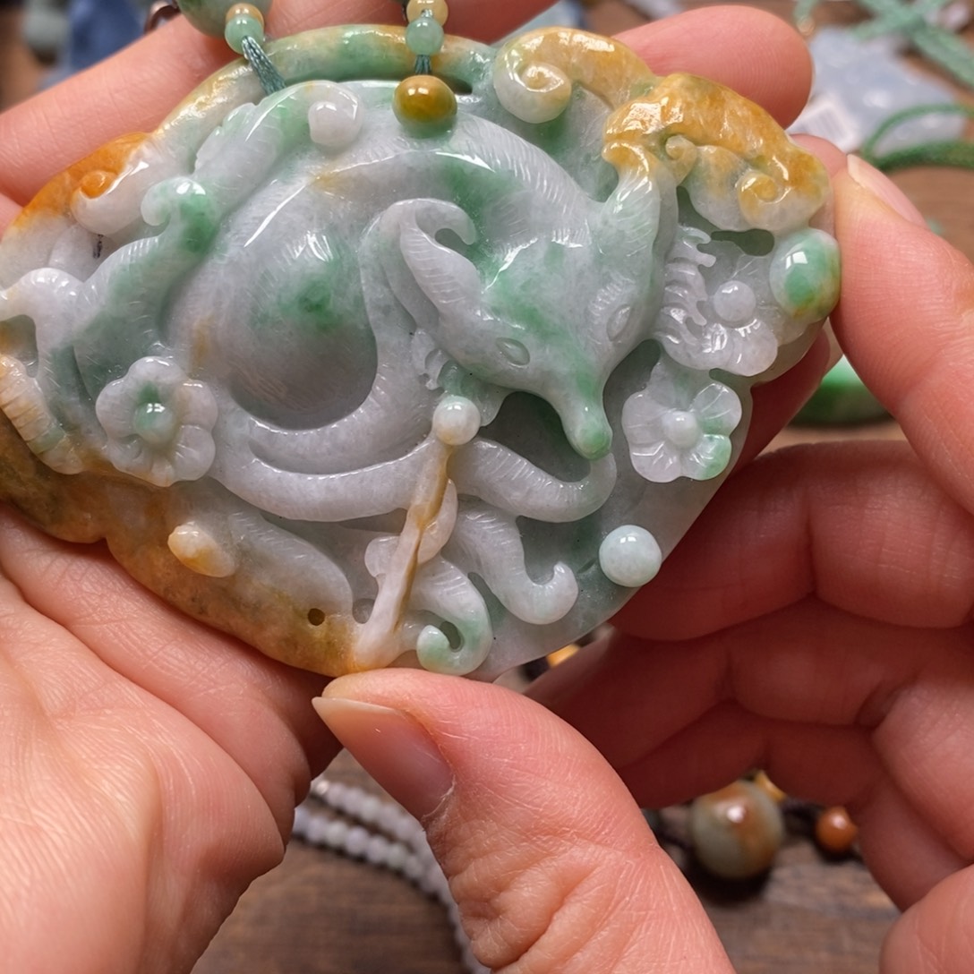 翡翠未镶嵌颈饰复古翡翠