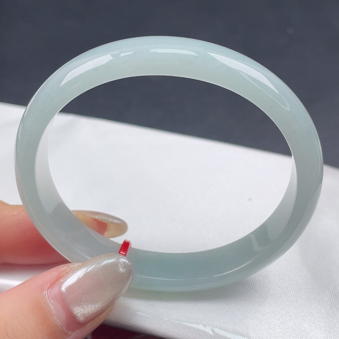 翡翠未镶嵌手镯5354贵妃