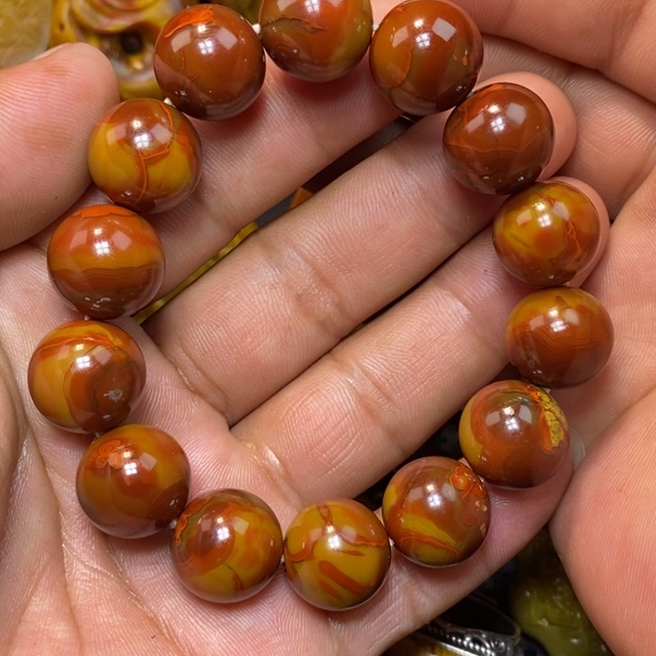 玛瑙/玉髓战国红手链未镶嵌