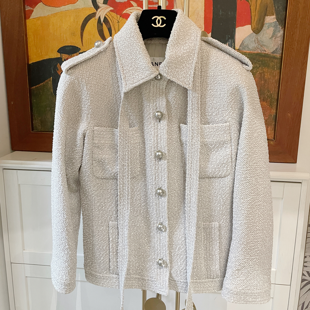 95新 Chanel/香奈儿 16C首尔系列米白色翻领36码 98新