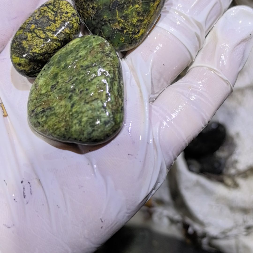 吉***宝藏玉药王石原石三个原石