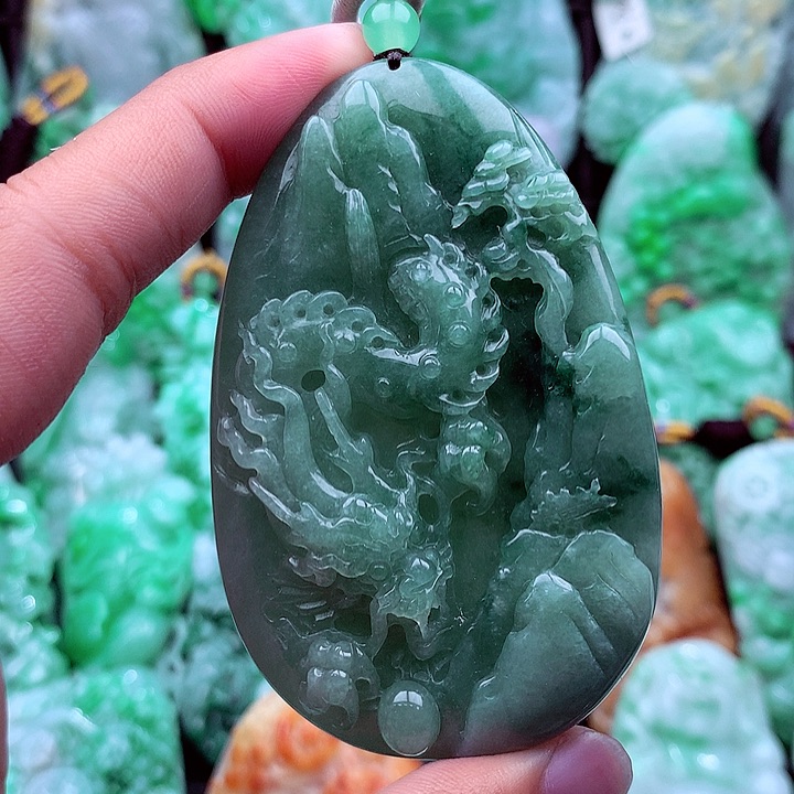 翡翠吊坠(不含链)未镶嵌