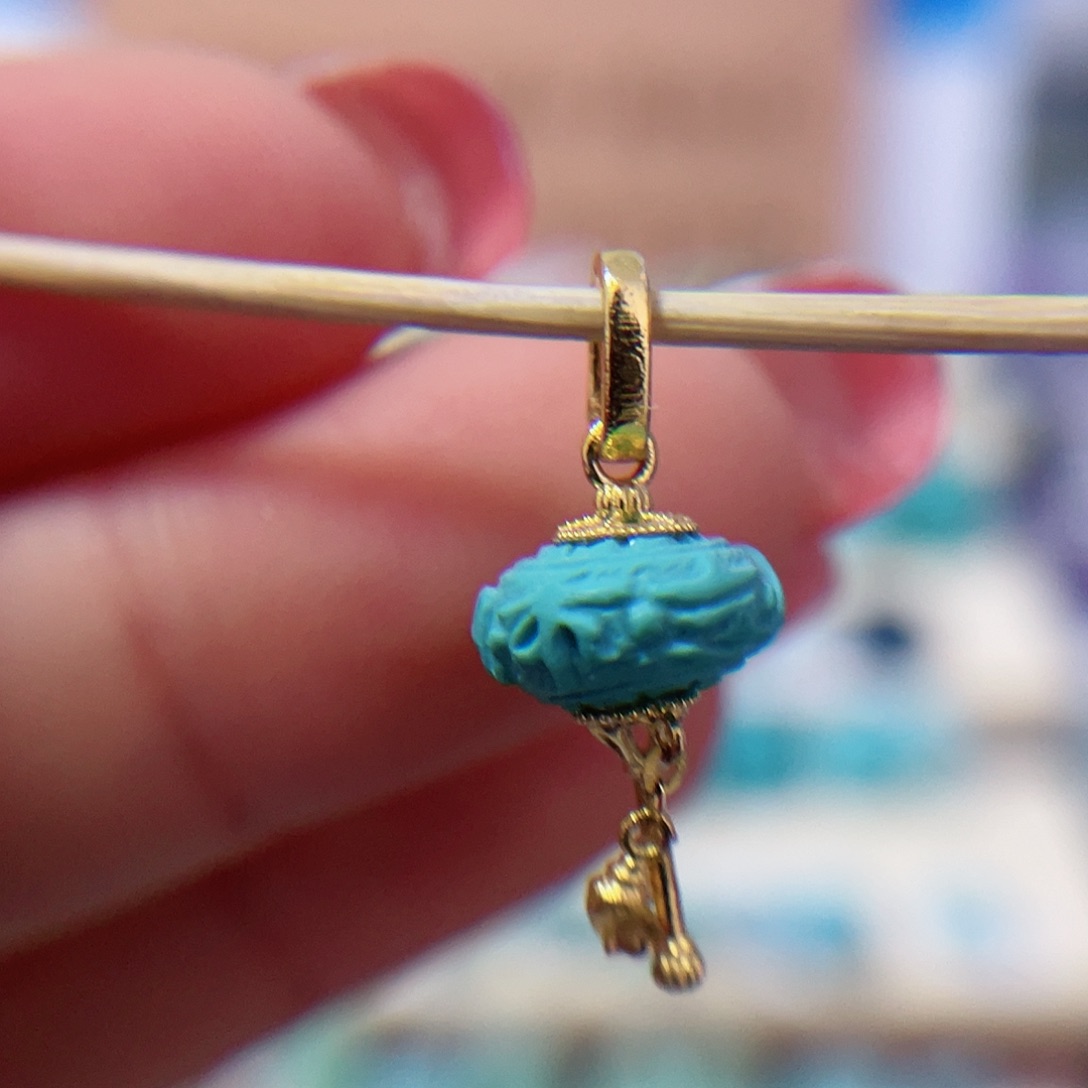 绿松石珠宝奇石18K金镶嵌