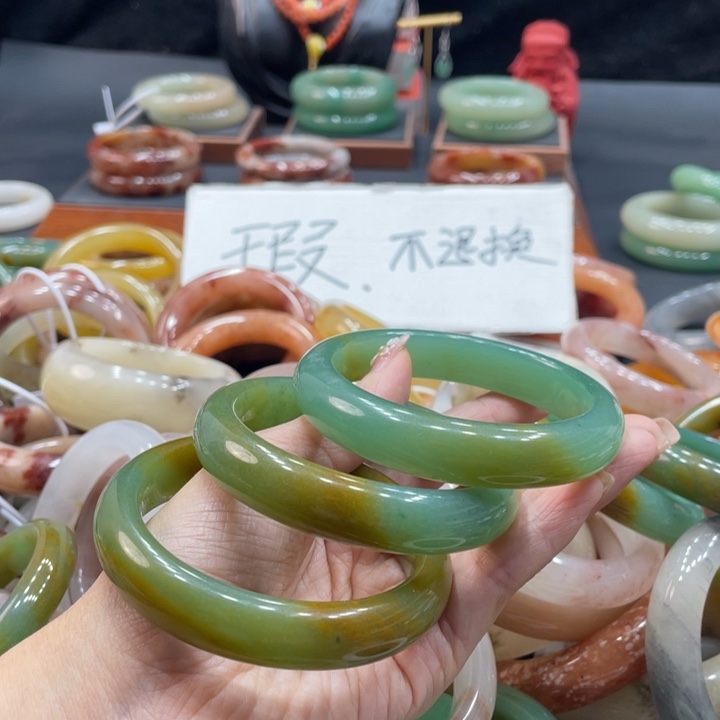 *****石英质玉钛钢珠宝奇石