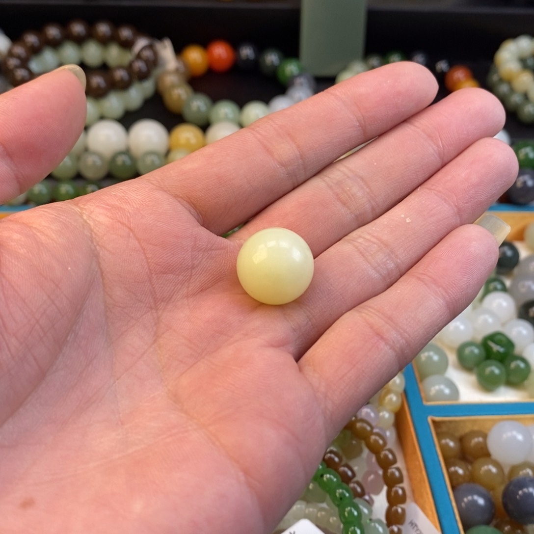 和田玉手串未镶嵌卡16黄口单珠