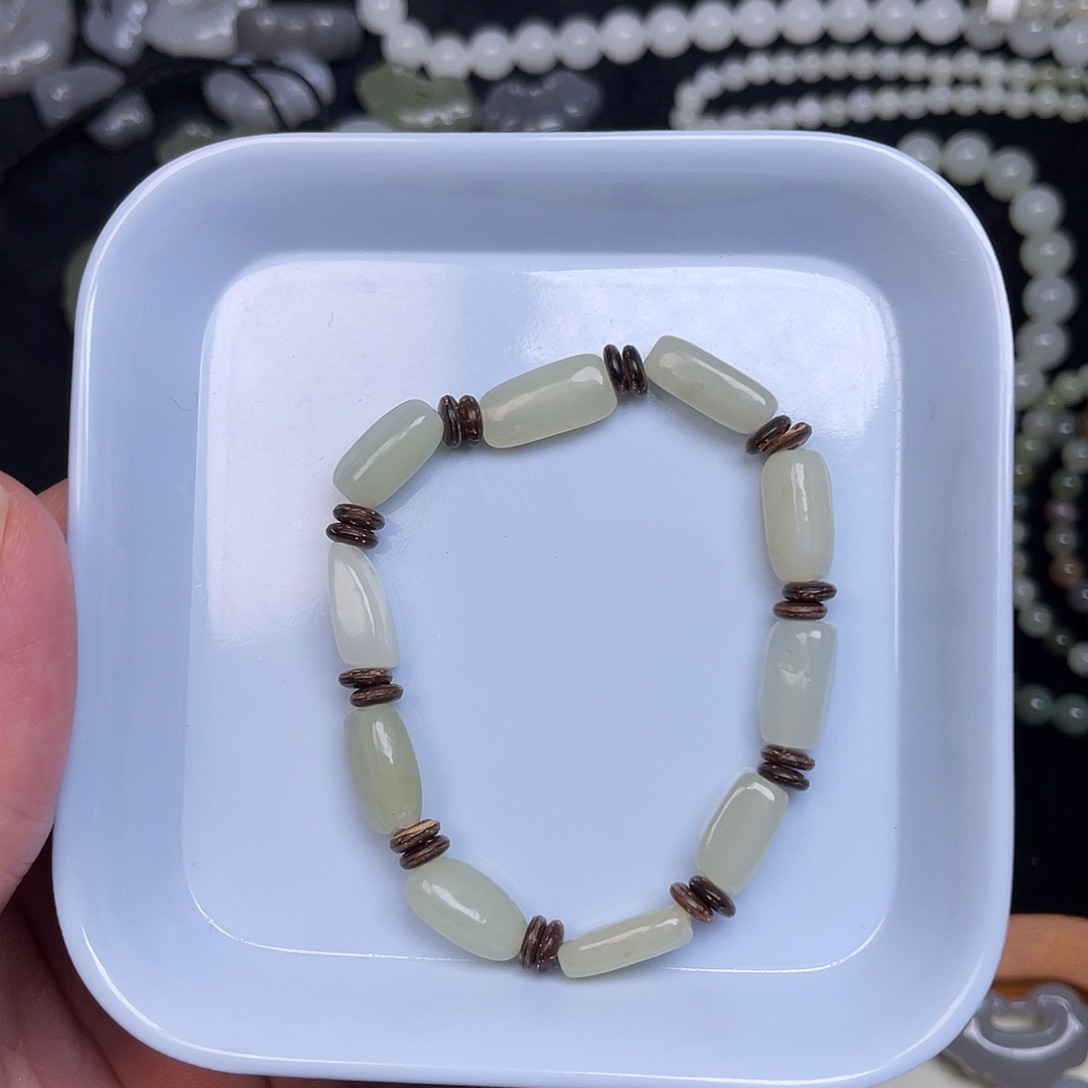 和田玉手链未镶嵌