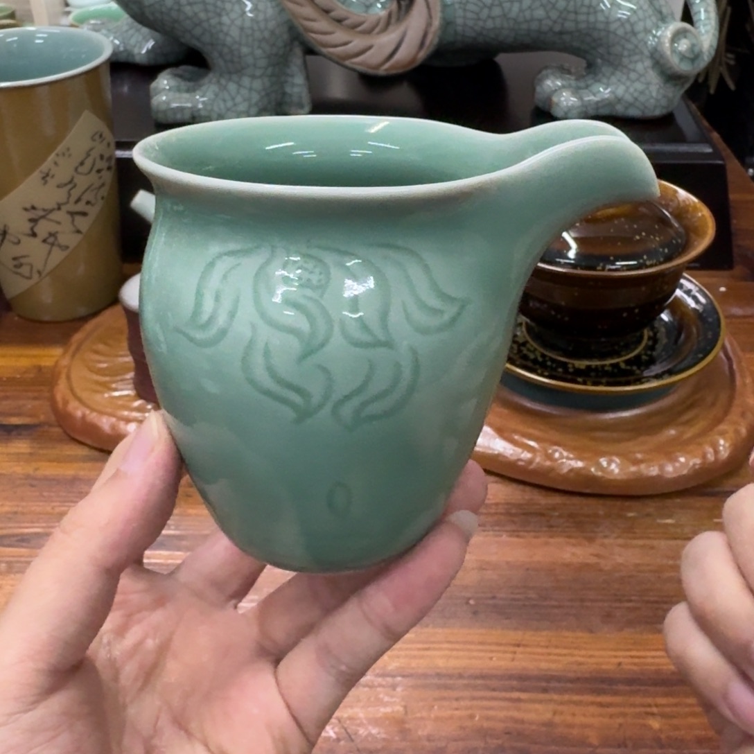 龙泉青瓷茶具微瑕7692