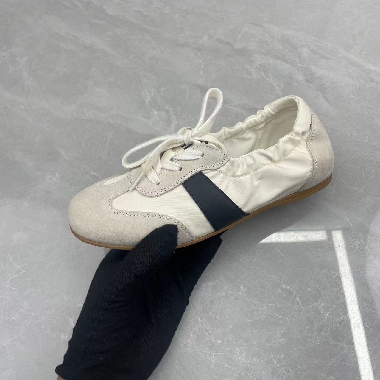 休闲鞋 女  102-29 （孤品）f区38码