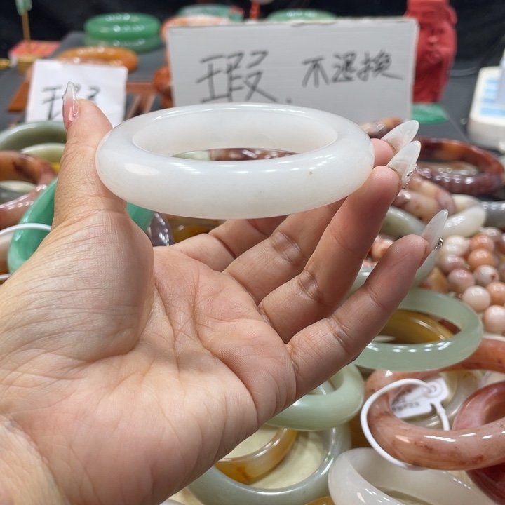神***民石英质玉钛钢珠宝奇石