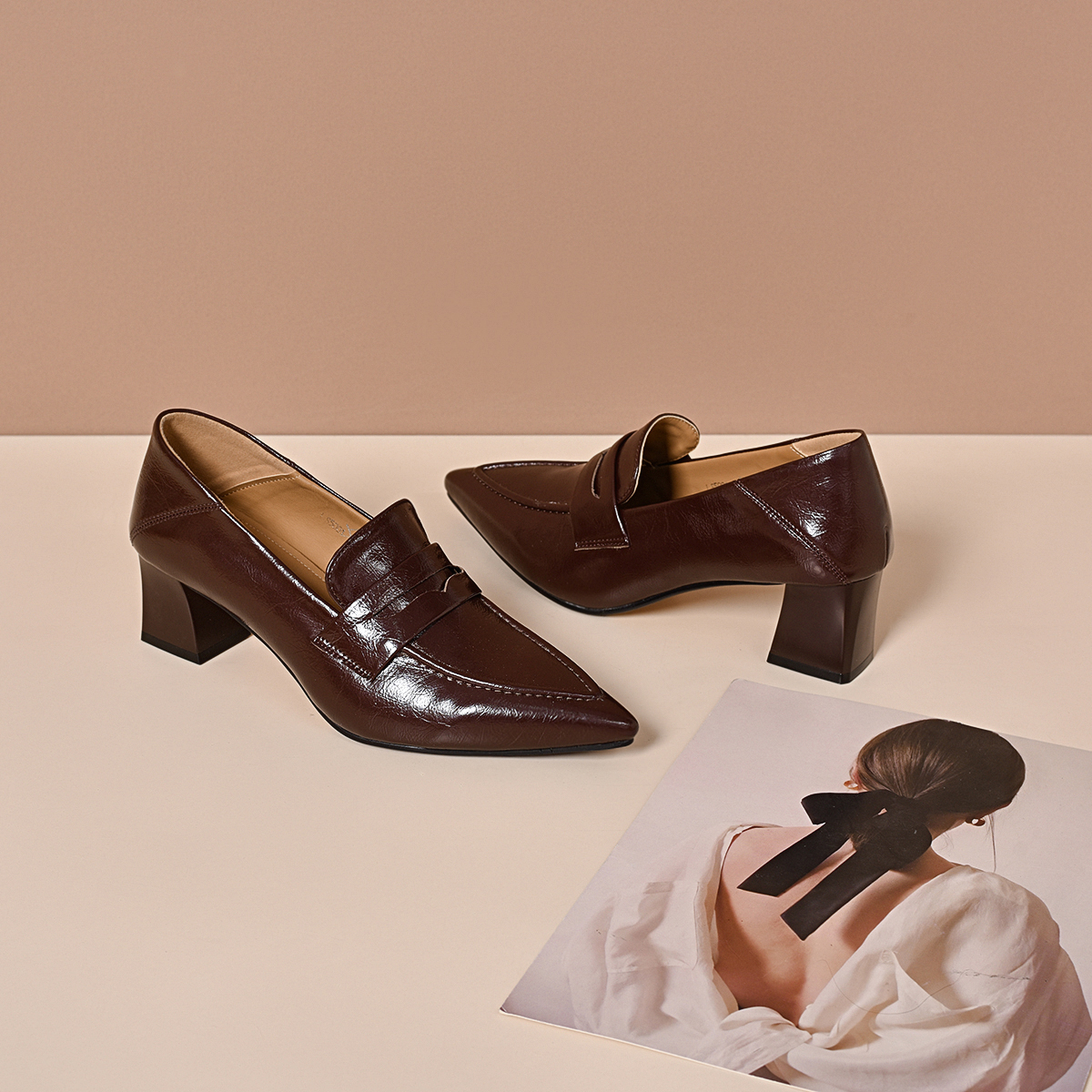 乐福鞋女小皮鞋韩版时尚棕色尖头复古新款女2025年法式单鞋春夏款