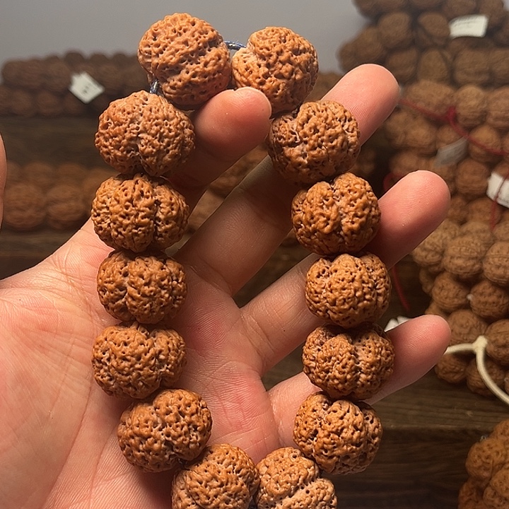 金刚菩提手串梁梅花24