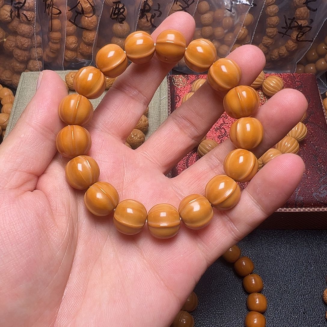 猴头核桃手串大鲨鱼