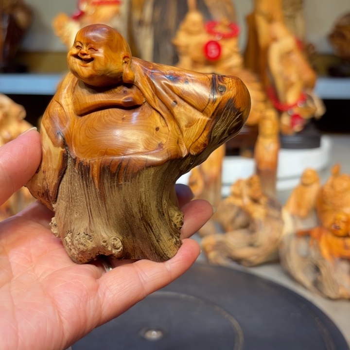 柏木太行崖柏弥勒佛