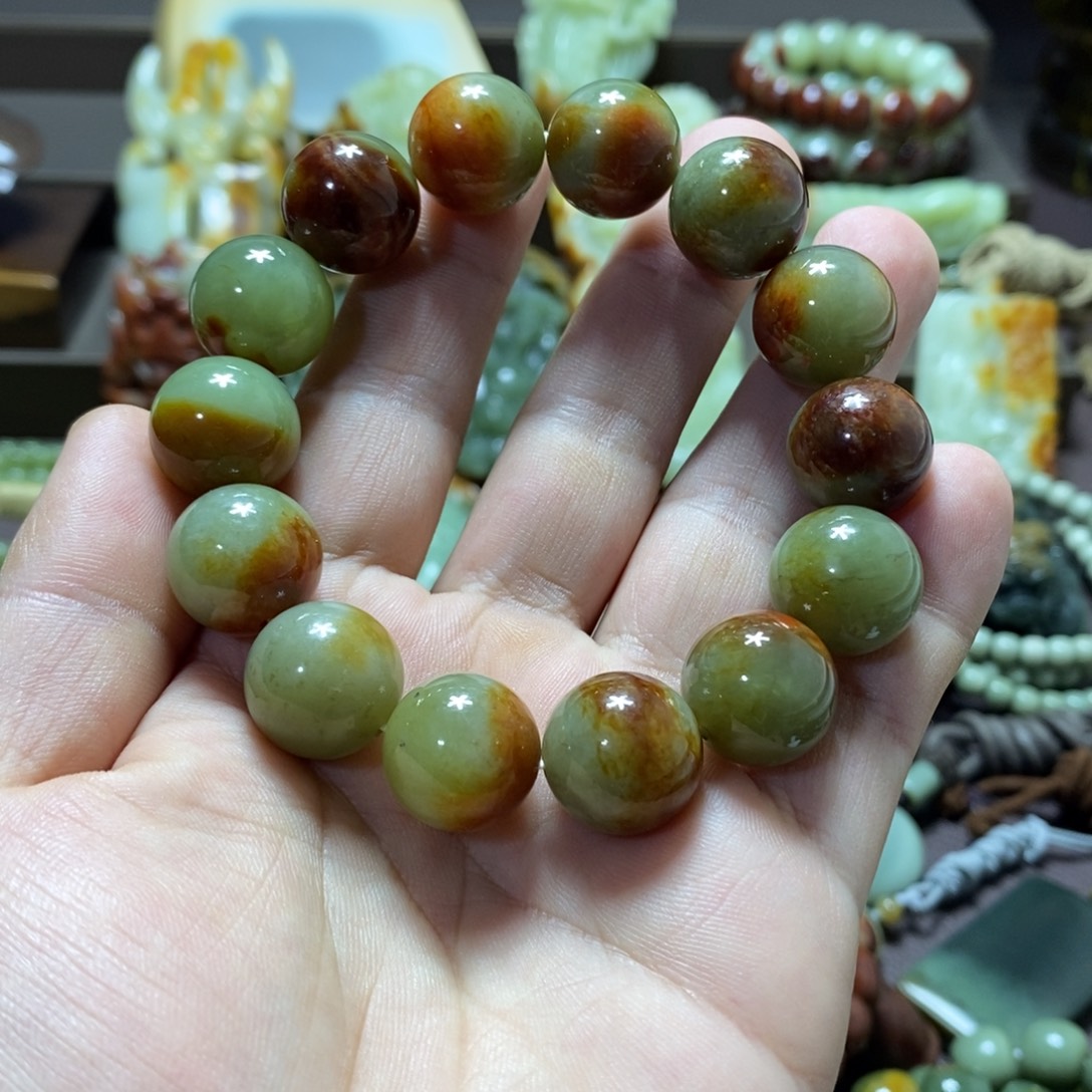 透闪石质玉未镶嵌手链16