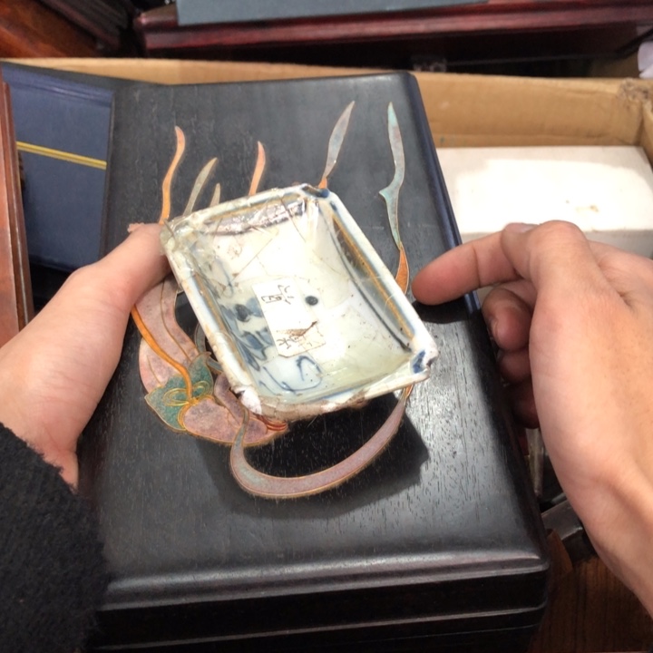 陶瓷孤品单件车里拍