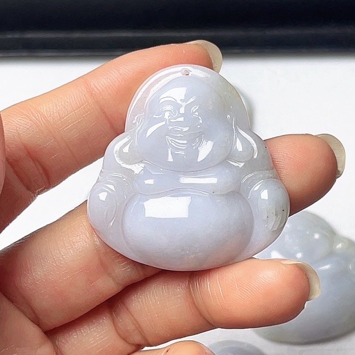 翡翠未镶嵌颈饰佛公