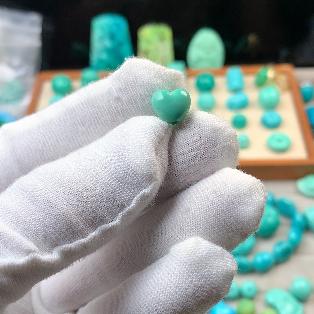 湖北原矿9*8mm爱心小滴流