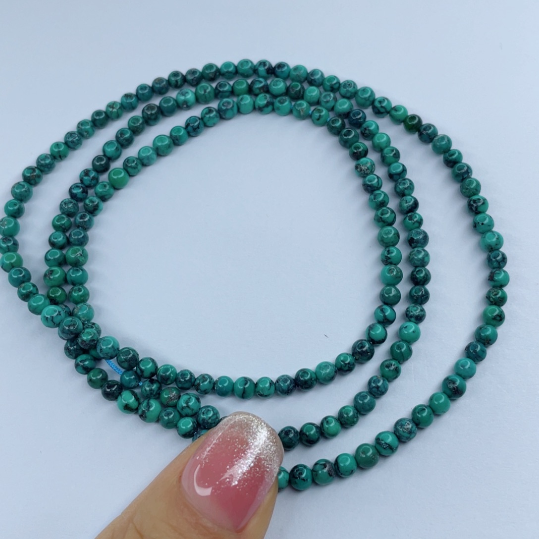 绿松石颈饰未镶嵌