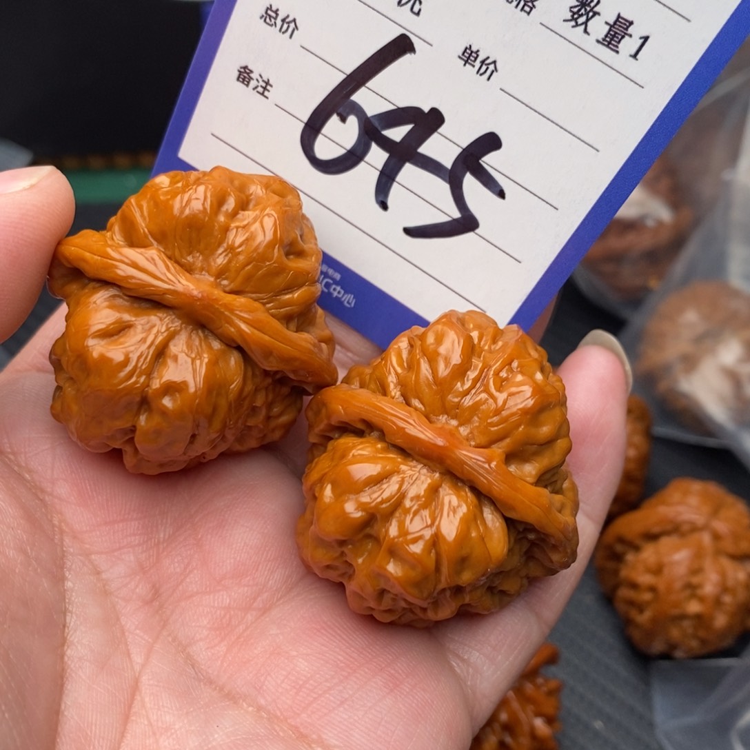 桃核把件蛤蟆38左右