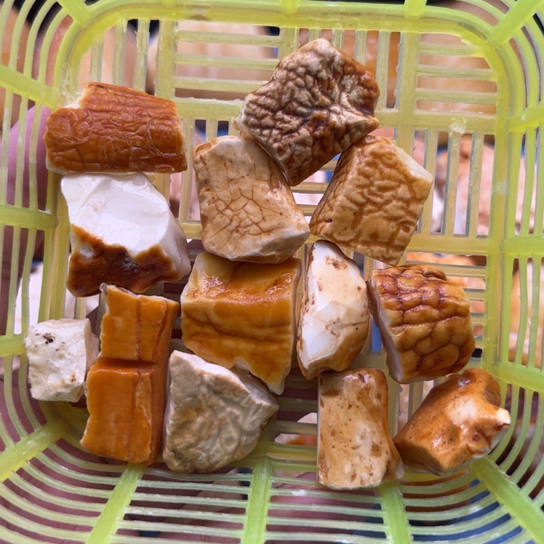 定制琥珀未镶嵌黄**n蜜蜡原石定制