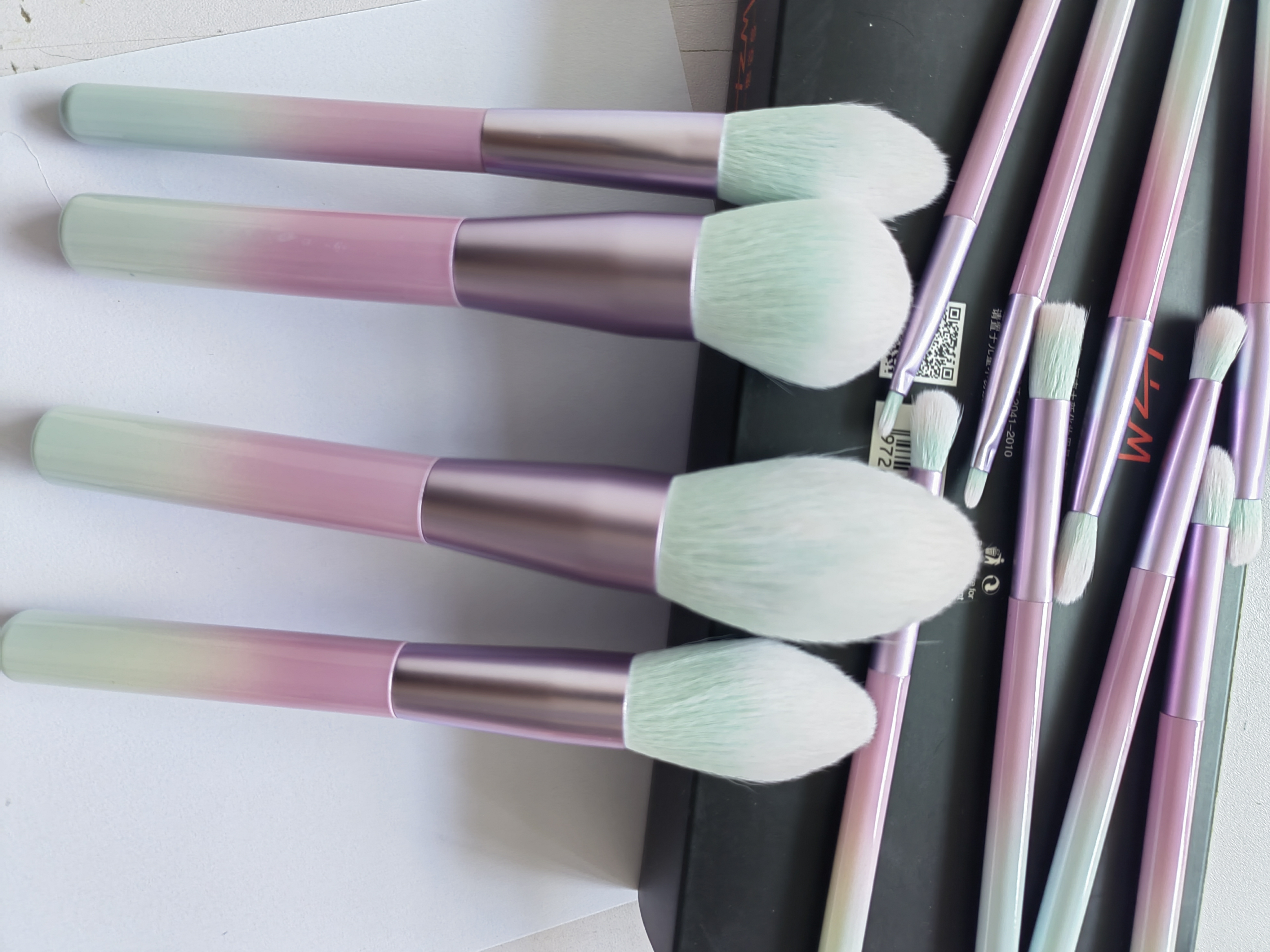 A7紫色化妆刷套装柔软便携含收纳包适合新手化妆师