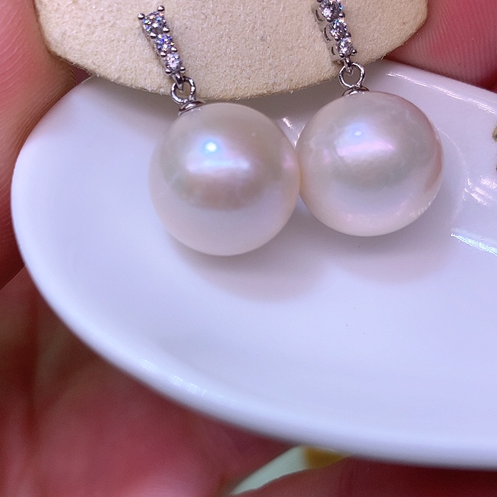 银S925镶嵌耳饰淡水珍珠